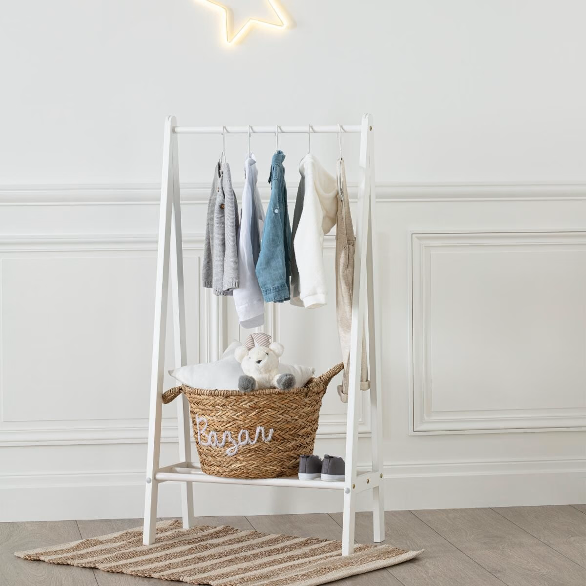 Atmosphera Kids Kledingrek voor kinderen - 60x30xH114cm - Wit