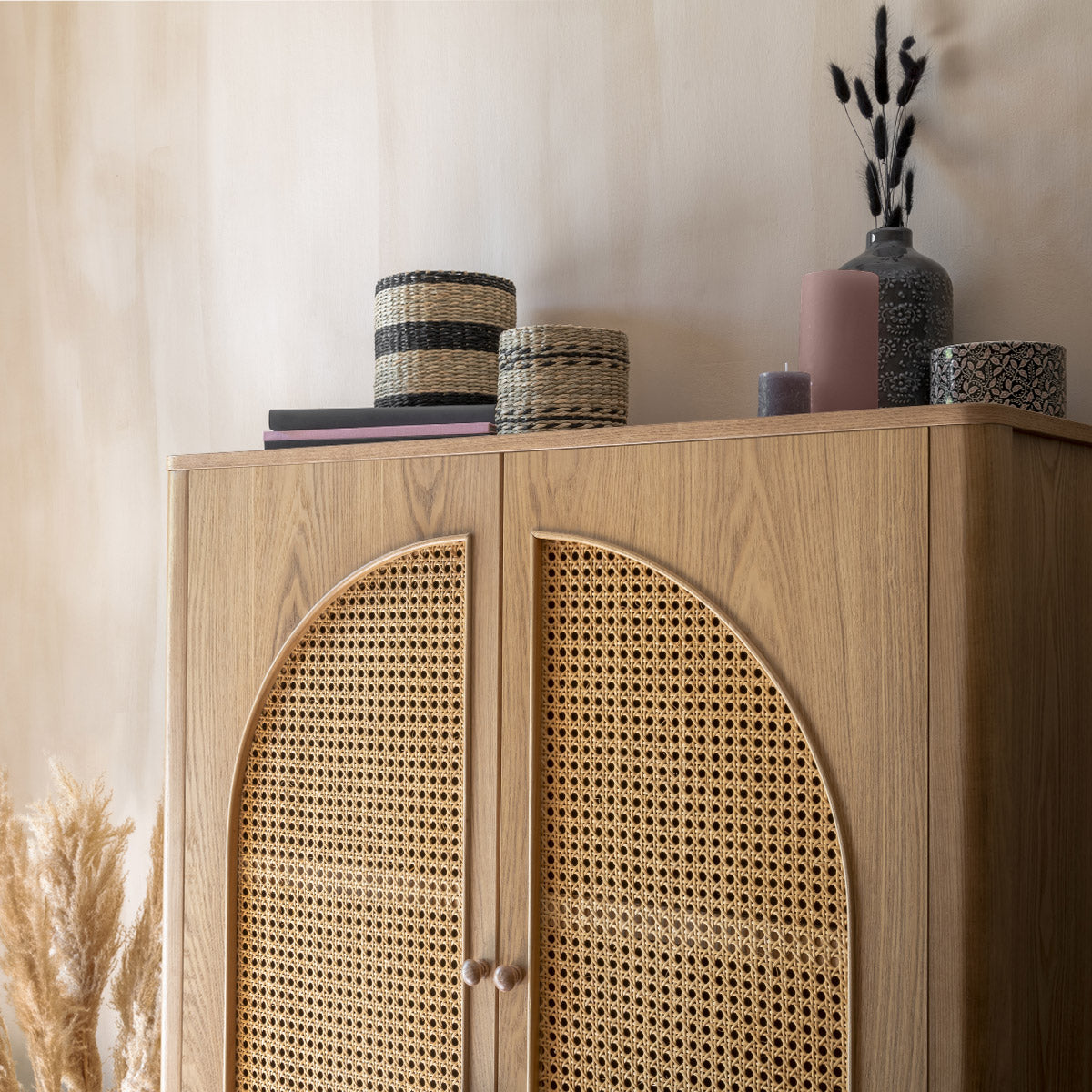 BEAU Ashley essen/rotan 2D opbergkast - L92xD40xH150cm - Bruin