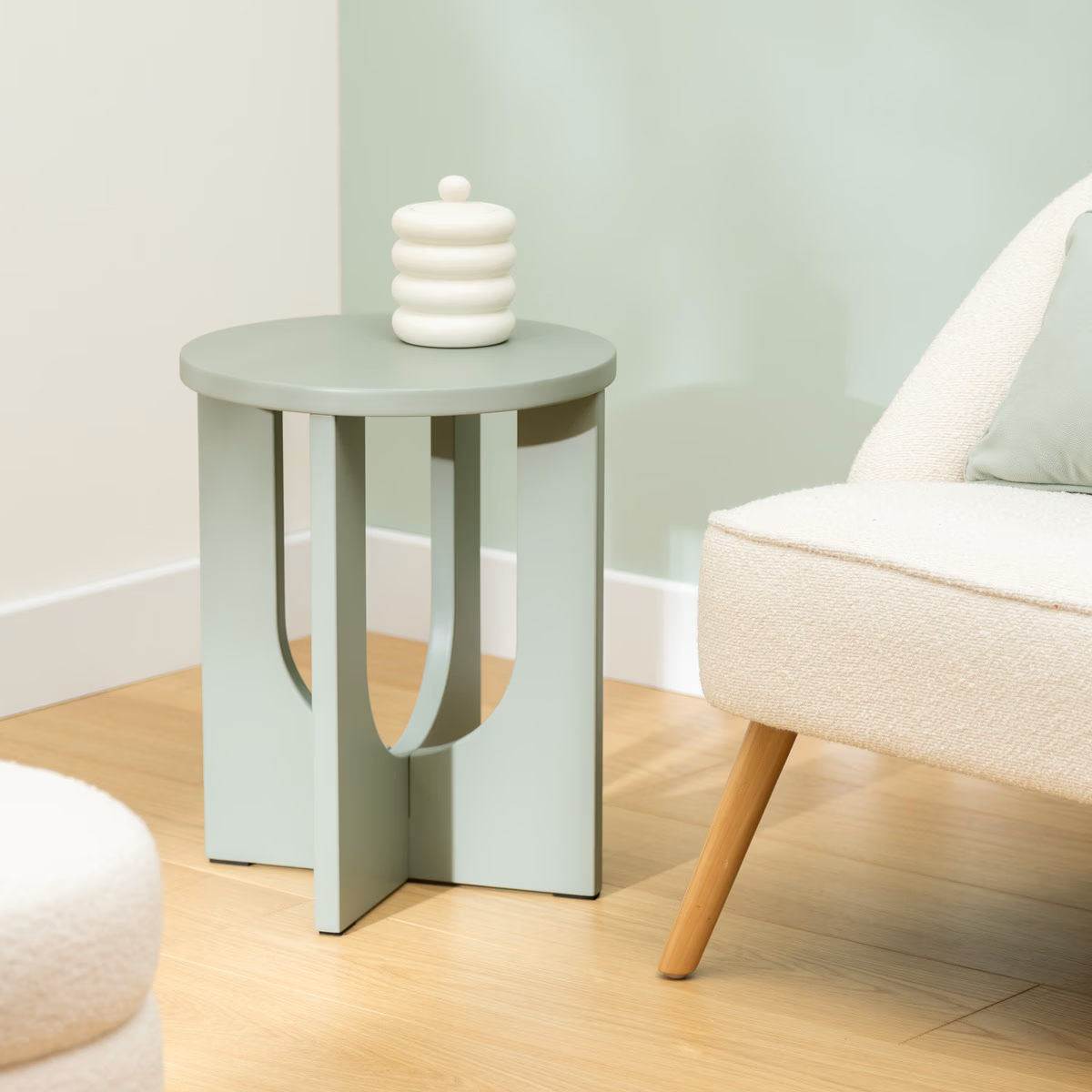 Atmosphena Side Table Bloom - Ø40xh51cm - Elfenbein