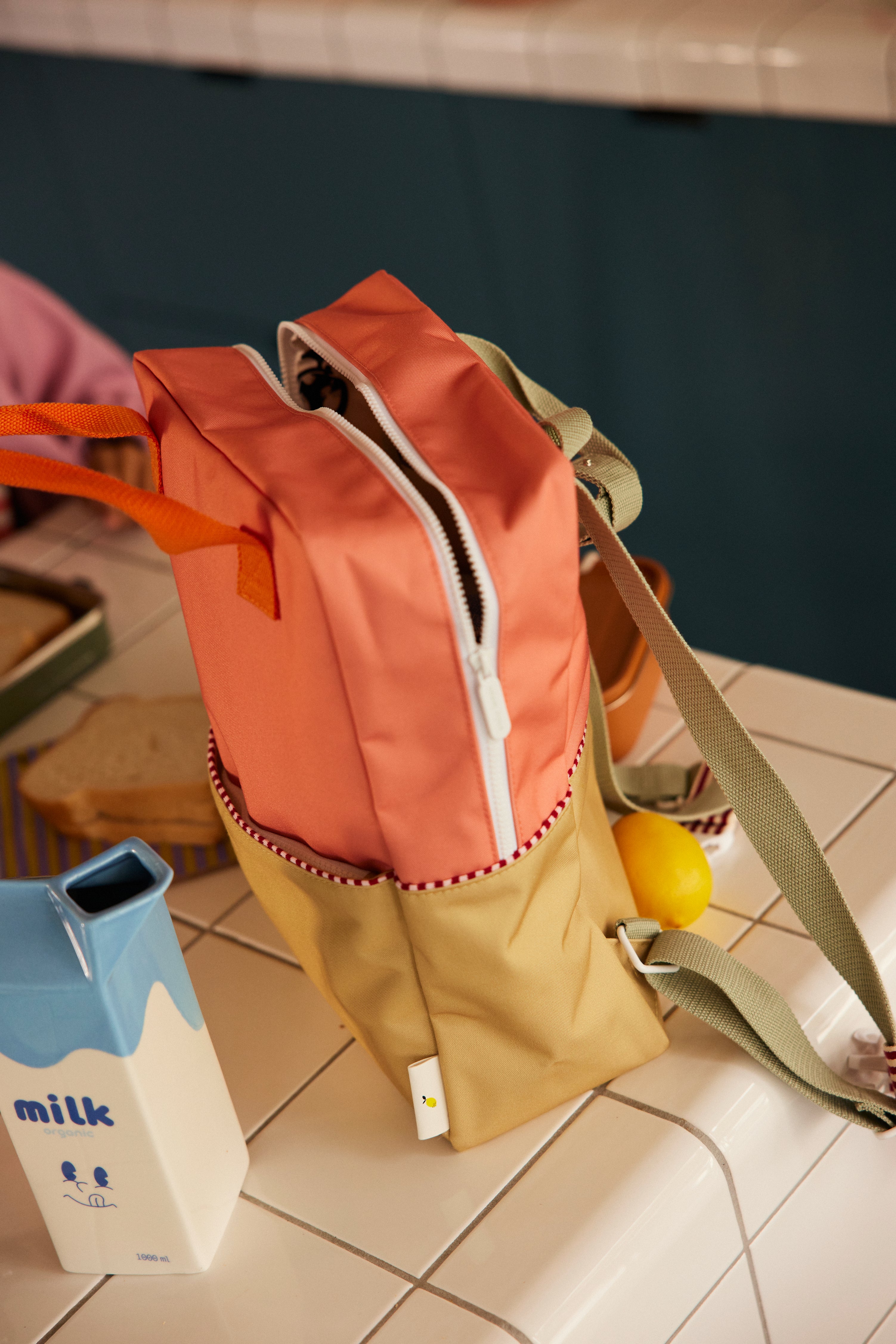Klebriger Zitronen -Rucksack/Büchertasche kleiner zusammen | Sonderausgabe