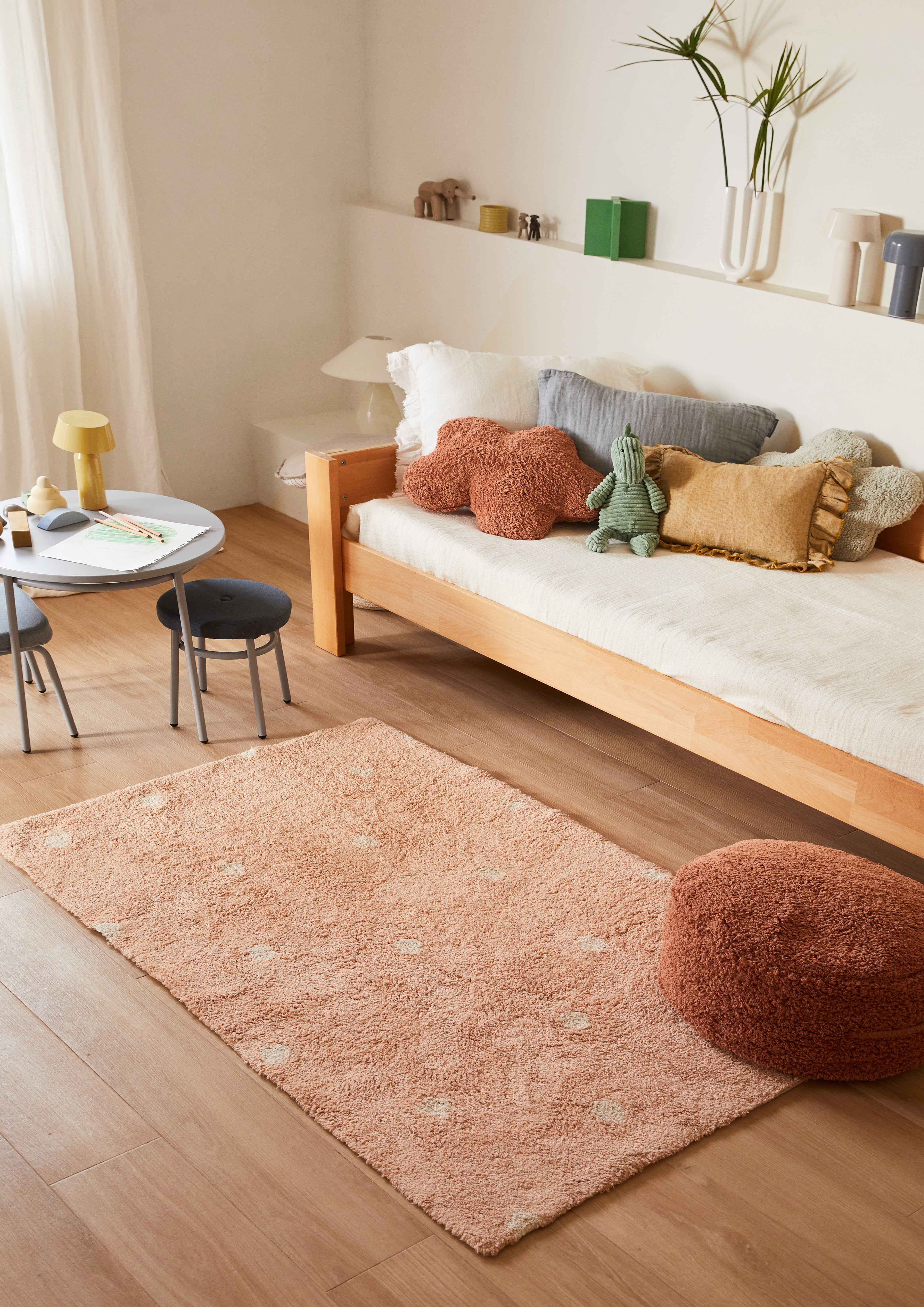 Lorena Canals Washable cotton rug - Mini Dot pink - 100x150cm