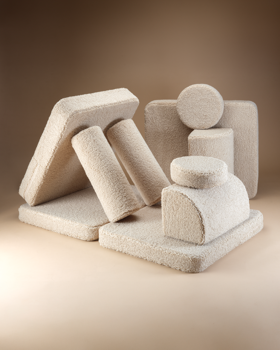 Wigiwama Teddy Settee - 136x78x46cm - Biscuit