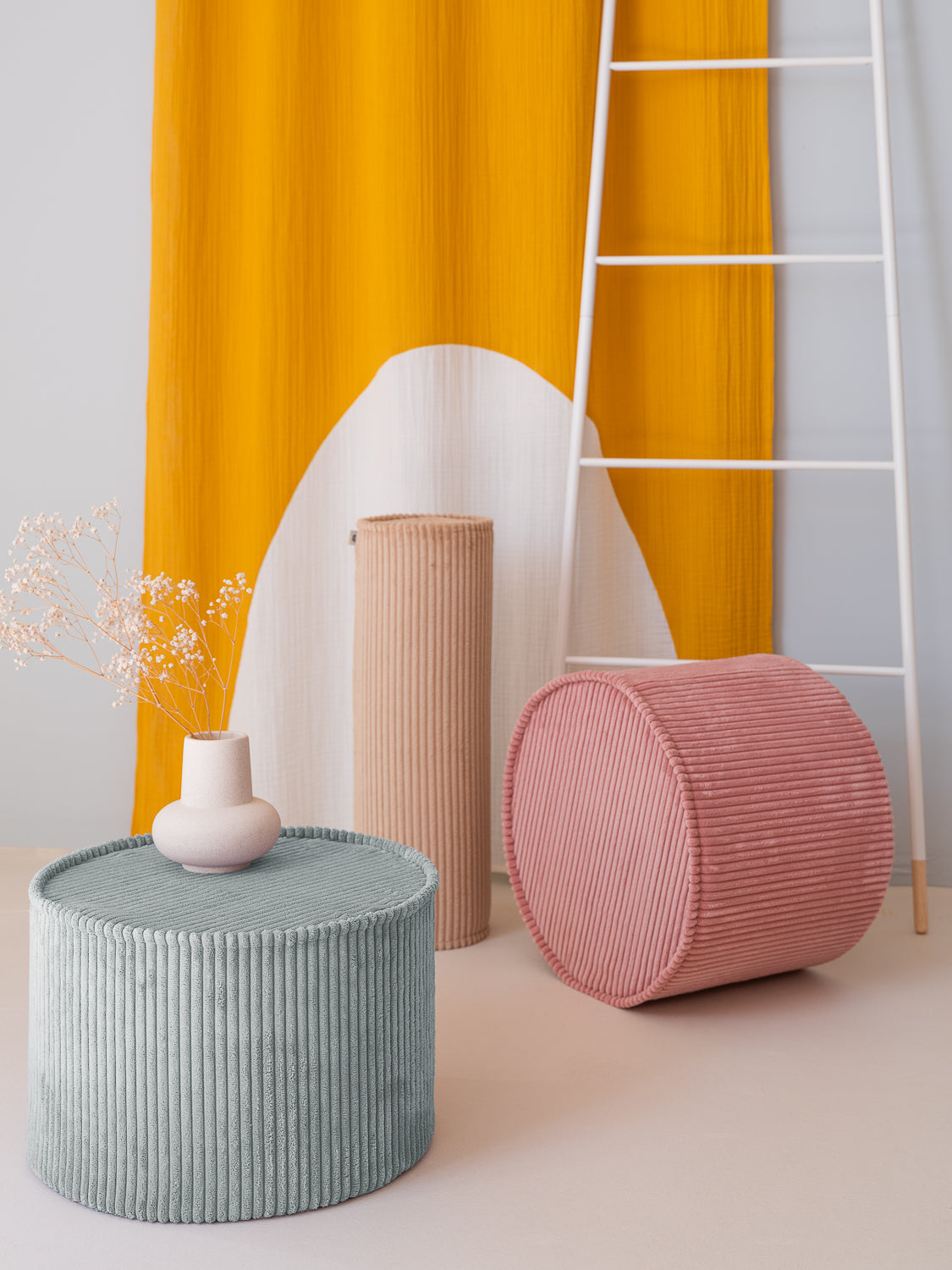 Wigiwama Corduroy Pouffe / Poef - Ø40x25cm - Pink Mousse