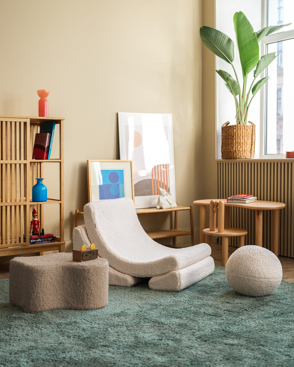 Wigiwama Teddy Moon Chair / Fauteuil - 80x65x55cm - Cream White