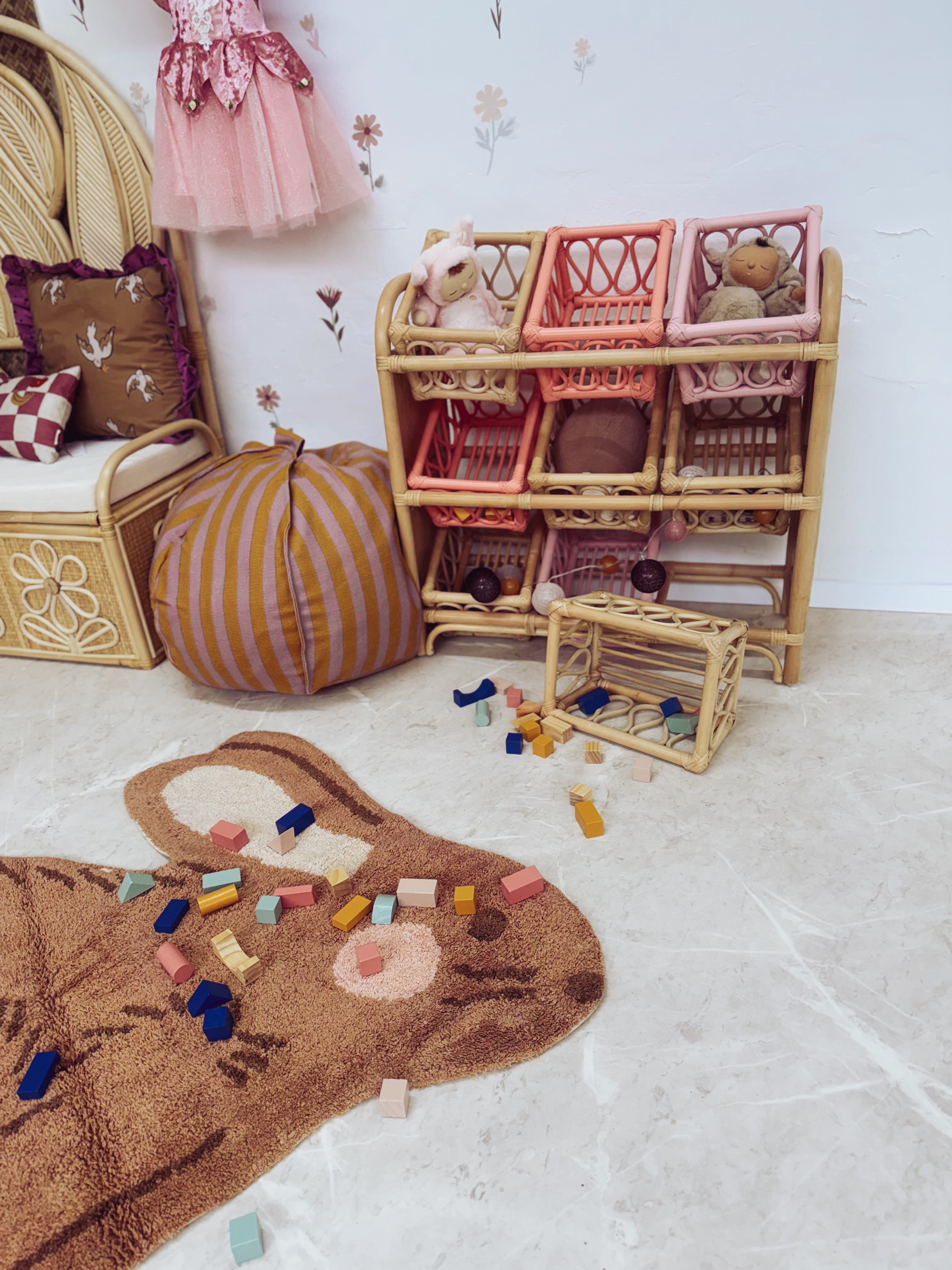 Renee Rattan Storage Furniture Natural / Pink / Salmon Pink (pré-commande)