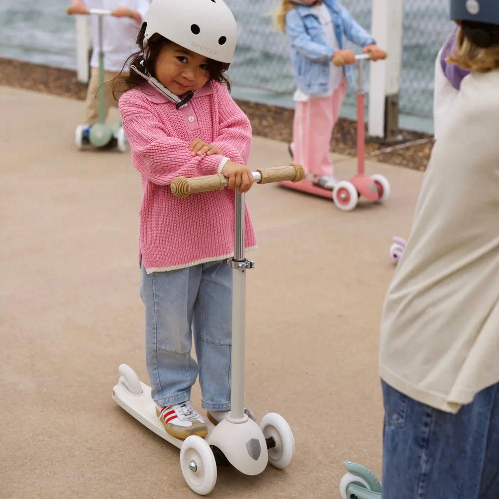 Konges Sløjd Balance bike with bell and wicker basket - Cherry