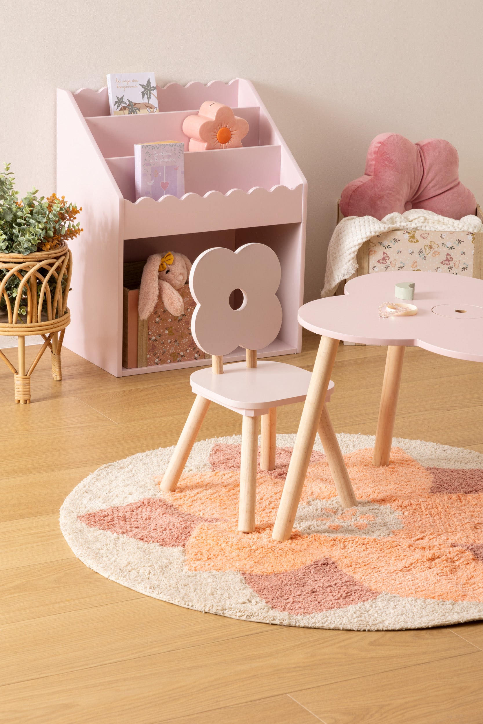 Atmosphera Kids Boekenkast verticale vakken met opbergvak - 48x32xH60cm - Lichtroze