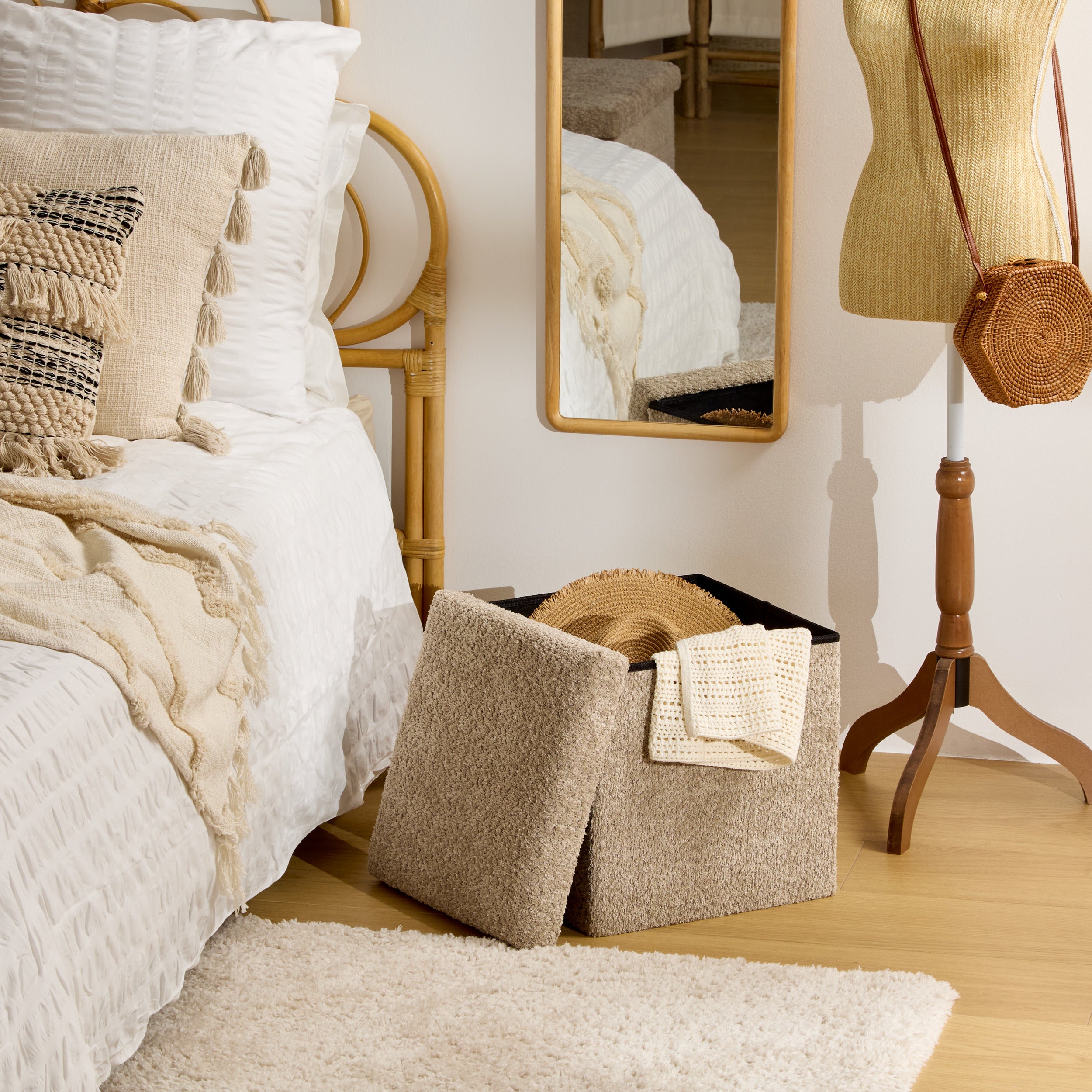 Atmosphera Velvet Pouf with Storage Space - Gray