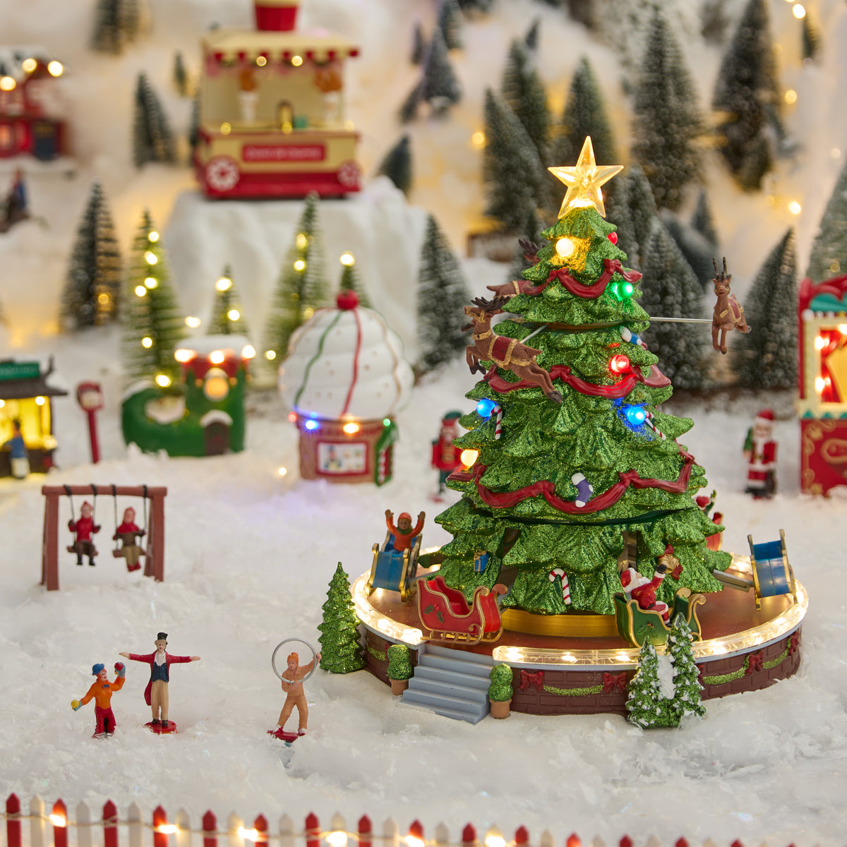 Fééric Lights and Christmas Kerstdorp Kerstboom met Verlichting en Beweging - Ø30xH33cm - Multi