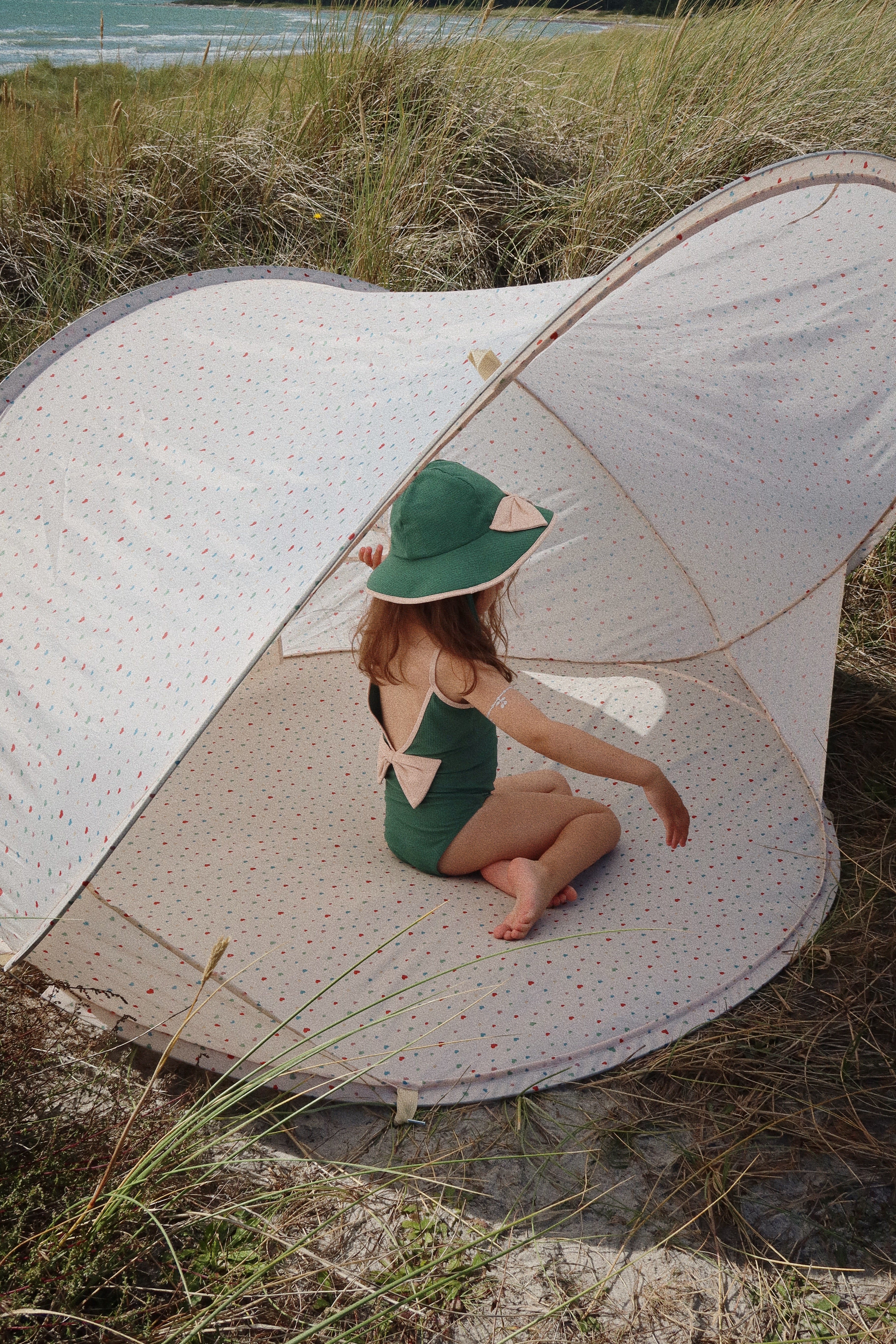 Konges Sløjd Beach Tent Pop Up Shelter - Tente de plage - Tente - Anti UV - Multi Coeurs