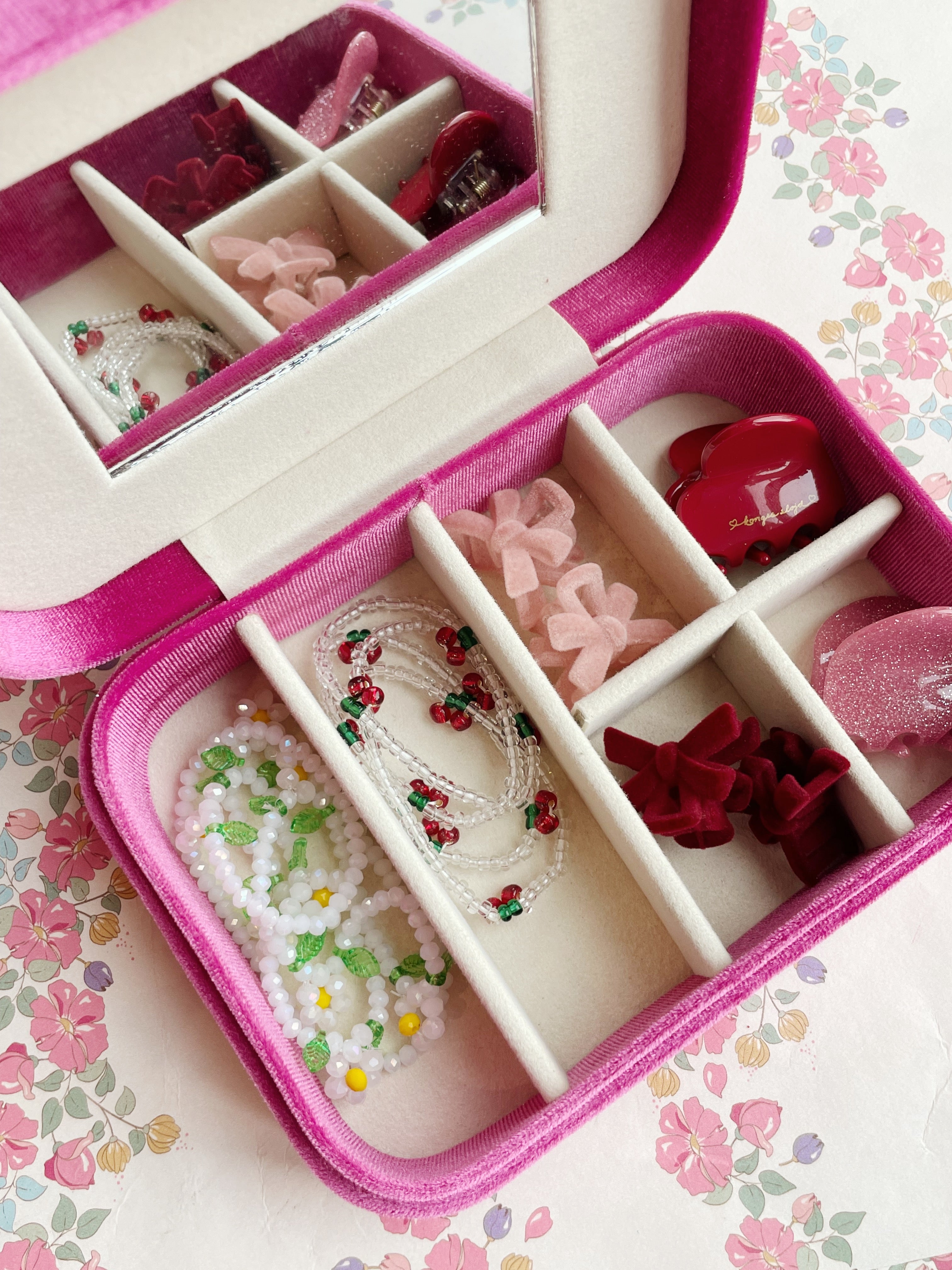 Konges Sløjd Bella Juwelendoos met accessoires - 11x6x16cm - Roze