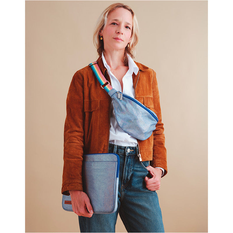 Caramel & Cie Heuptas/Schoudertas voor de mama's - Blue Iridescent