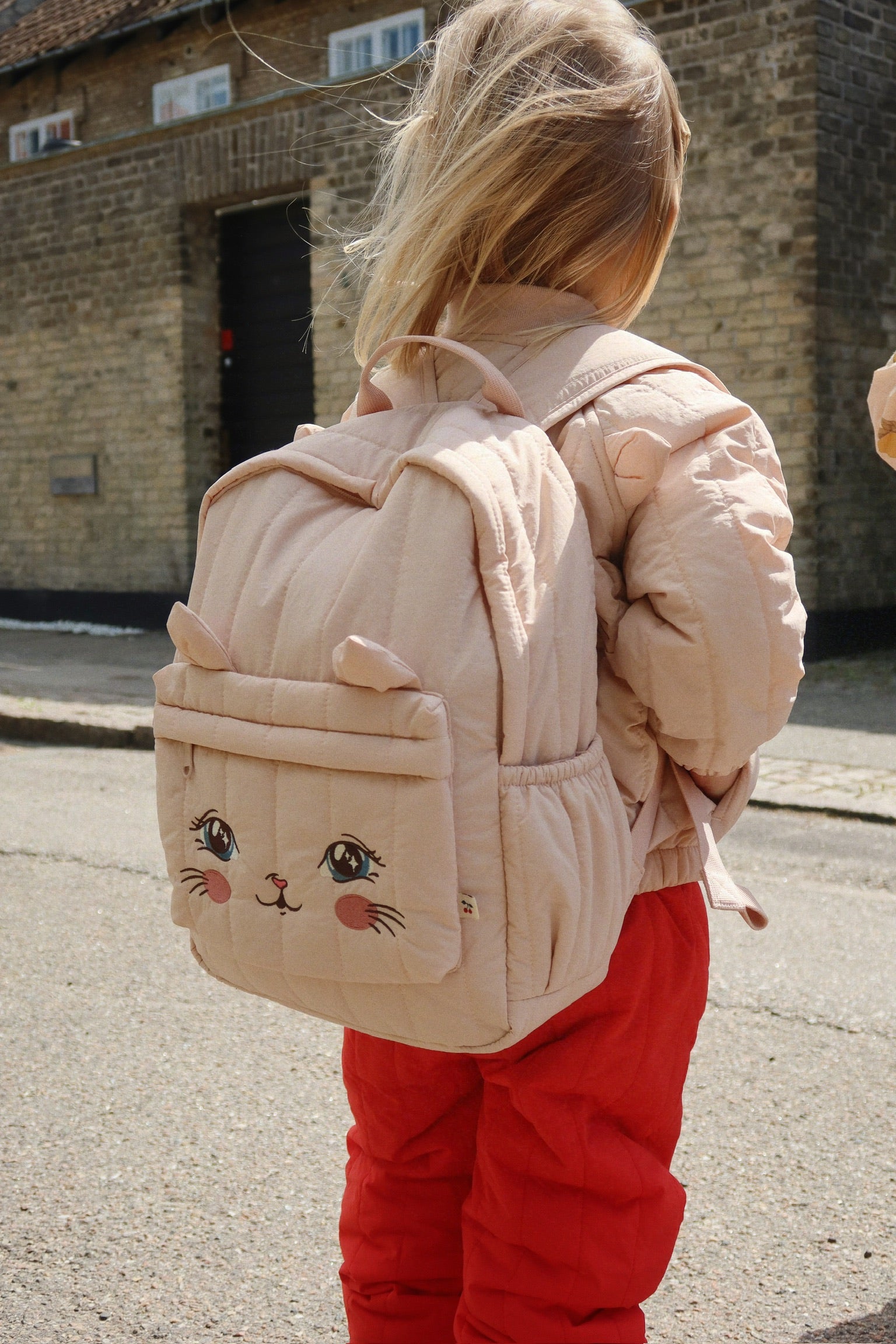 Konges Sløjd Juno Pailletten-Rucksack/Büchertasche – 34 x 25 x 10 cm – Rosette