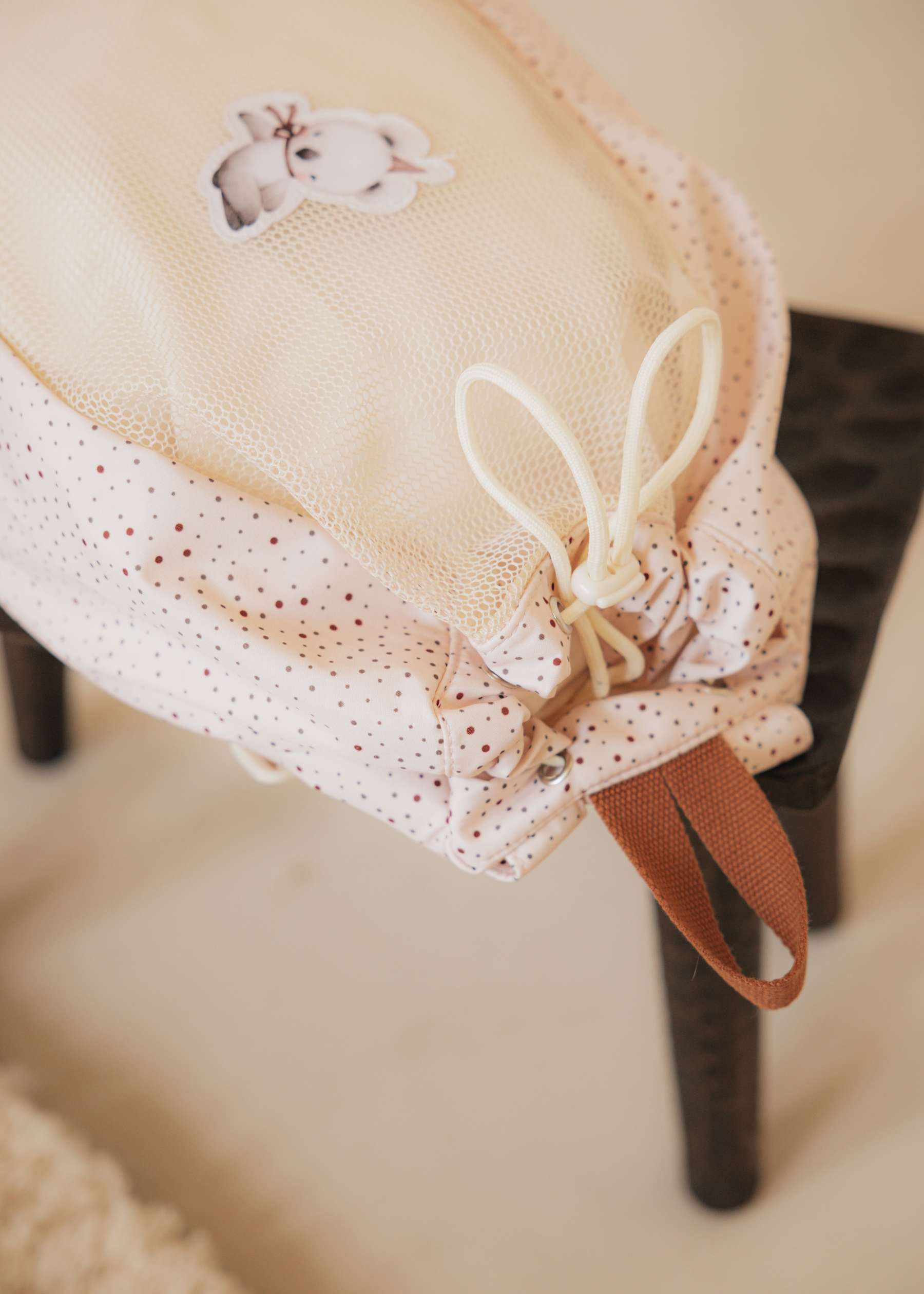 Mrs Ertha Beach Net Rugzak/Strandrugzak - 38x33x24cm - Unique Dots