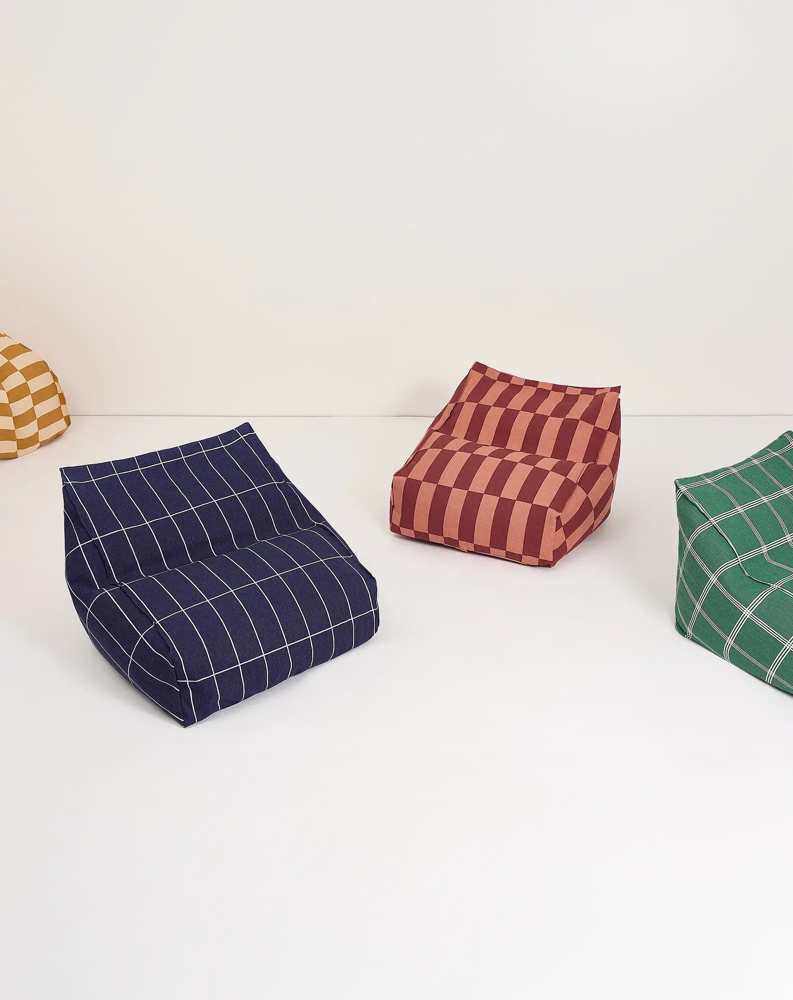 Nobodinoz Zitzak/Beanbag Vibes Kid Size - 74x40x60cm - Maroon Tiles