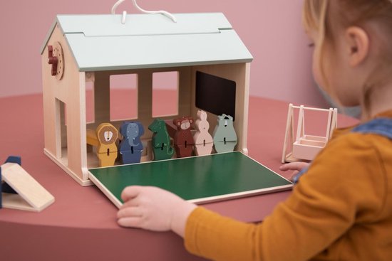 Trixie École d'animaux en bois avec accessoires