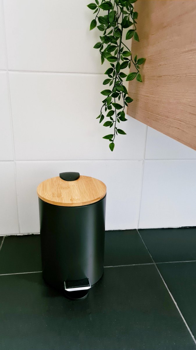 5Five Stylish &amp; Compact Waste Bin 3L with Bamboo Lid - Soft Close - Black